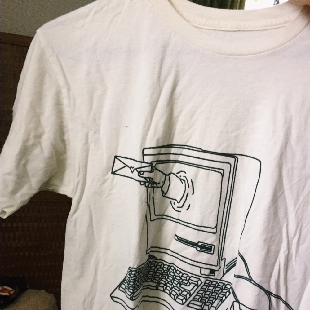 Off white unisex tee shirt